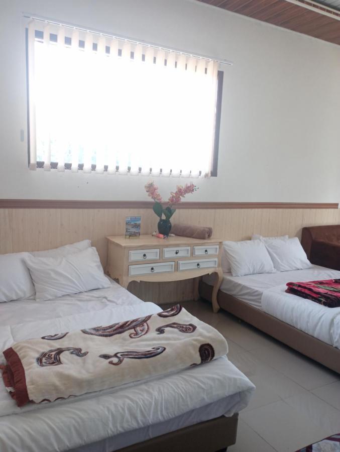 Villa Madinna Dieng Diyeng Εξωτερικό φωτογραφία